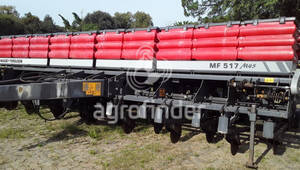 Plantadeira de Verão Massey Ferguson MF 517 - 9844