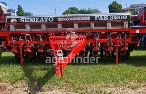 Plantadeira de Verão Semeato Par 3600 - 13132