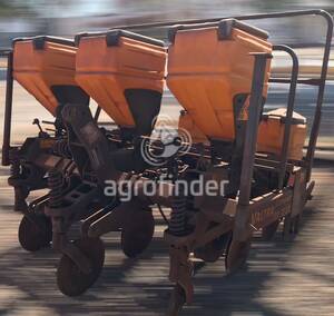 Plantadeira de Verão Valtra BP 302 L - 16722