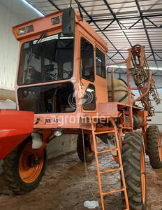 Pulverizador Autopropelido Jacto Uniport 2000 - 7156