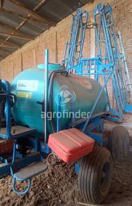 Pulverizador de Arrasto Rubemaq 2500 litros - 17635