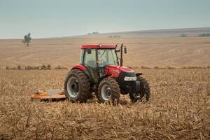 Trator Farmall 100 Case Ih Tração 4X4 Cabinado