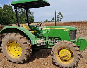 Trator John Deere 5055 E - 12473