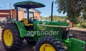 Trator John Deere 5700 - 16136