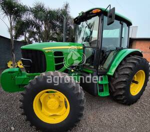Trator John Deere 6110 J - 14715