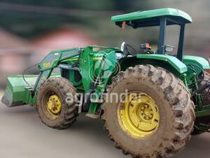 Trator John Deere 6415 - 17427