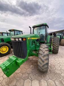 Trator John Deere 8300 Ano 1997