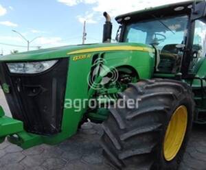 Trator John Deere 8335 R - 12945