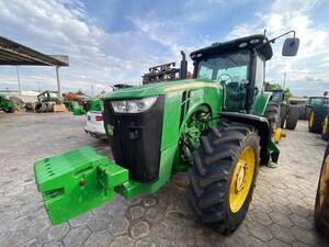 Trator John Deere 8335r Ano 2013