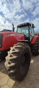 Trator Massey Ferguson 7180 ano 2009