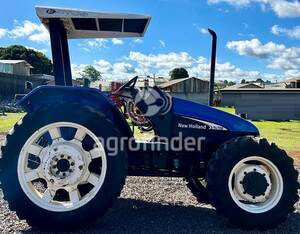 Trator New Holland TL 75 E - 15075