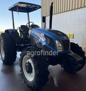 Trator New Holland TL 75 E - 17541