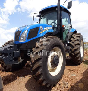 Trator New Holland TL 75 E - 4572