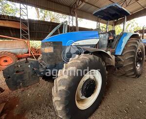 Trator New Holland TM 135 - 17130