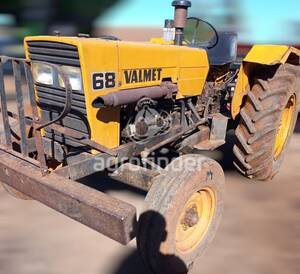 Trator Valmet 68 - 17674