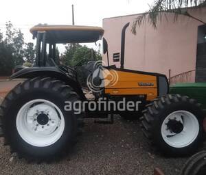 Trator Valtra 900 - 15477