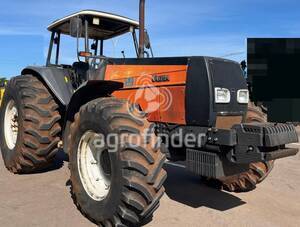 Trator Valtra BH 180 - 15555