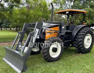 Trator Valtra BL88 - 16558