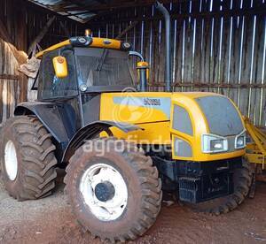 Trator Valtra BM 110 - 17618