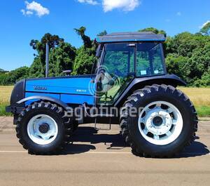 Trator Valtra BM 110 - 7482