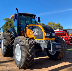 Trator Valtra BT 190 - 9255