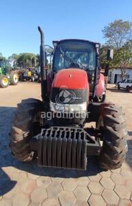 Trator de roda Case IH Farmall 120 A - 11758