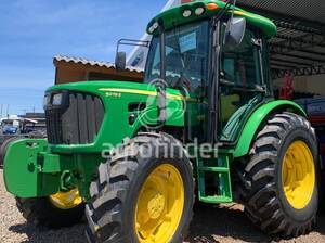 Trator de roda John Deere 5078 E - 11815