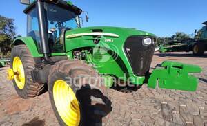 Trator de roda John Deere 7210 J - 11749