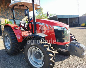 Trator de roda Massey Ferguson 4707 - 9822