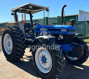 Trator de roda New Holland 6630 - 9633