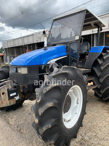 Trator de roda New Holland TL 75 E - 8735