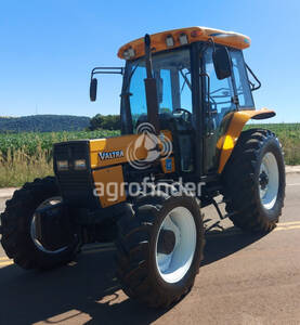 Trator de roda Valtra 785 - 7632