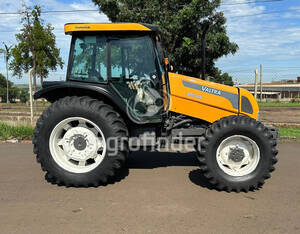 Trator de roda Valtra BM 100 - 7260