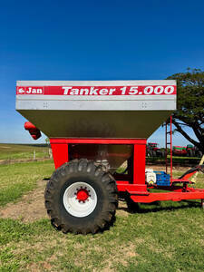 Bazuka / Carreta Graneleira Jan Tanker 15.000 Inox