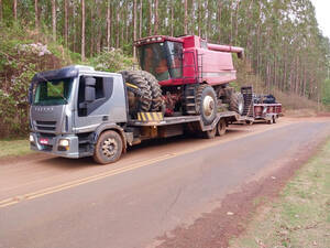 Caminhão Iveco Tector 240E28 E Carretinha