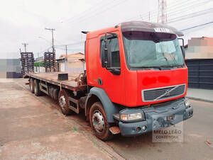 Caminhão Prancha Bi-Truck Volvo Vm240 8X2 2005 7324303