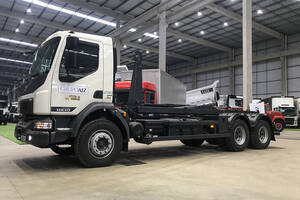 Caminhão Volvo Vmx 290 Roll On Roll Off 25 Ton