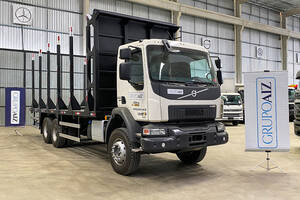 Caminhão Volvo Vmx 360 6X4 Transtora Florestal