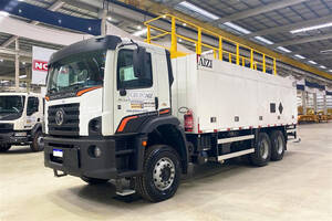 Caminhão Vw Constell 31.320 6X4 24/25 Comboio 10.000L