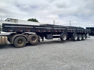 Carreta Carga Seca 4 Eixos