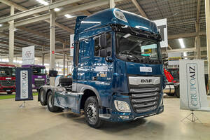 Cavalo Daf Xf 530 6X2 23/24 Carenado