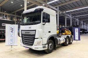 Cavalo Daf Xf 530 6X4 Space Cab 23/24