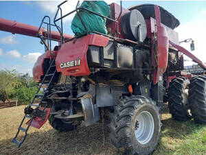 Colheitadeira 7230 Caseih Com Plataforma 35 Pés Draper