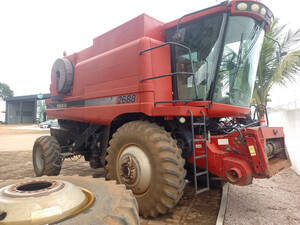 Colheitadeira Case Ih Axial Flow 2688 C/ 1020 30 Pés