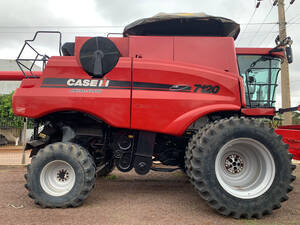 Colheitadeira Case 7120 Axial-Flow