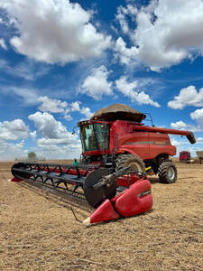 Colheitadeira Case Ih 7130