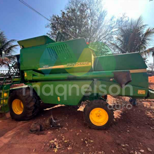 Colheitadeira John Deere 1450