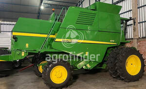 Colheitadeira John Deere 1570 Ano 2012