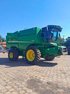 Colheitadeira John Deere S 660 Ano 2018