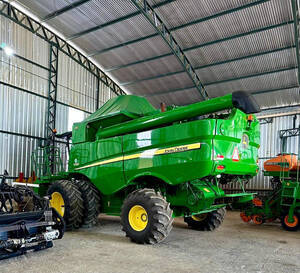 Colheitadeira John Deere S540